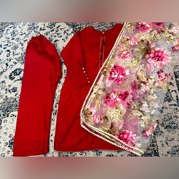 Red Cotton Silk Dress With Printed Dupatta - Picture 1 of 3